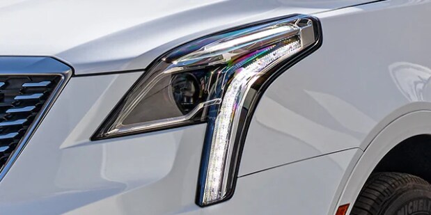Dueck Cadillac Vancouver BC 2022 Cadillac XT5 Headlamps