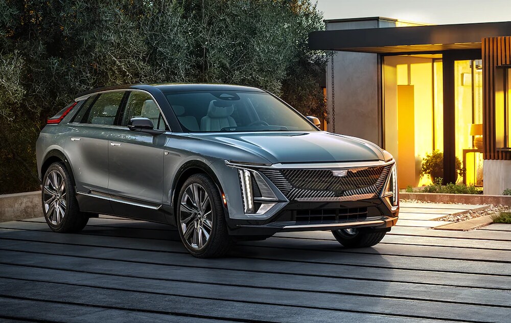 Dueck Cadillac Vancouver 2023 Lyriq - 2.PNG