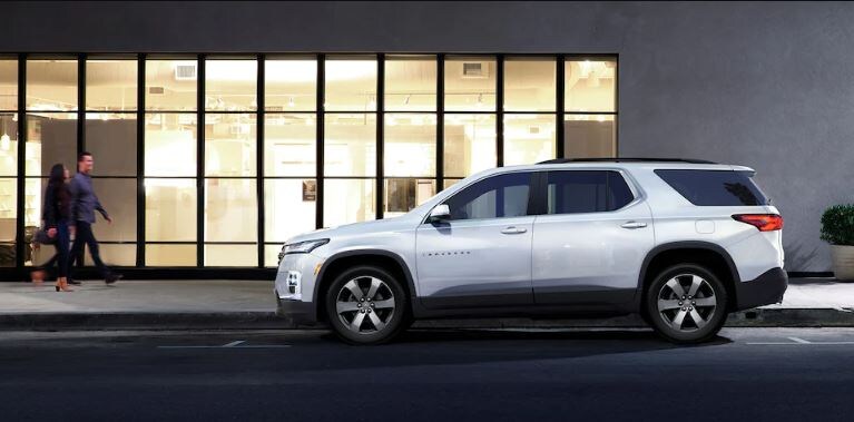 Dueck Auto Group Vancouver BC 2023 Chevrolet Traverse - 14.JPG