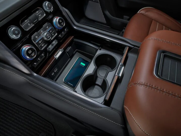 Dueck Auto Group Vancouver BC 2022 GMC Yukon Denali Ultimate - 11.PNG