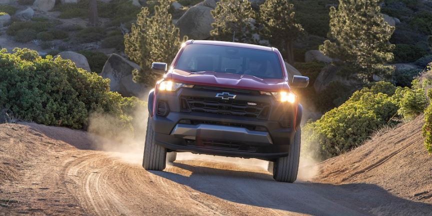 Dueck Auto Group Vancouver BC 2023 Chevrolet Colorado - 13.JPG