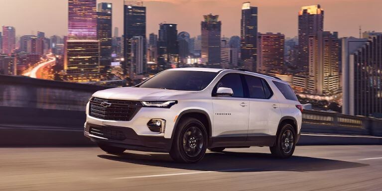 Dueck Auto Group Vancouver BC 2023 Chevrolet Traverse - 12.JPG