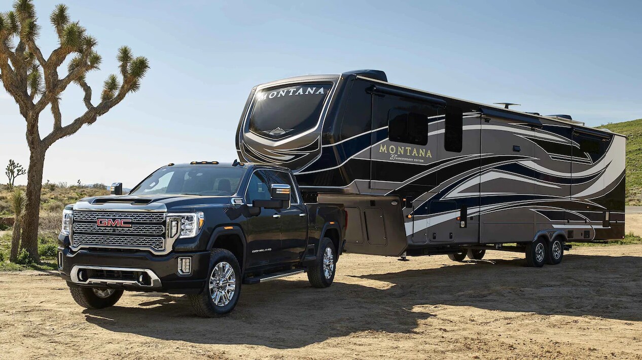 Dueck Auto Group Vancouver GMC Sierra 2500HD _ 3500HD - 34.PNG