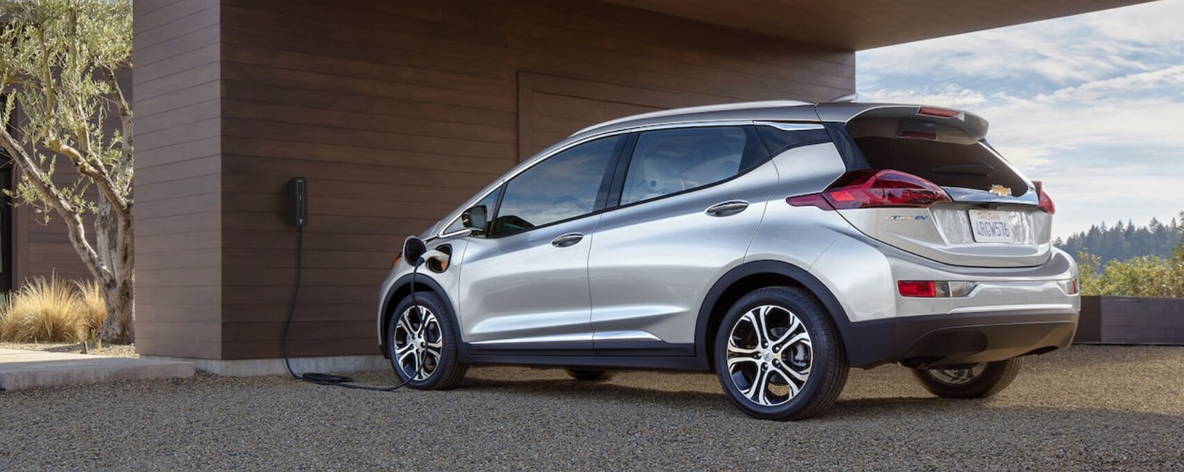 2021 - Bolt EV - 1.PNG