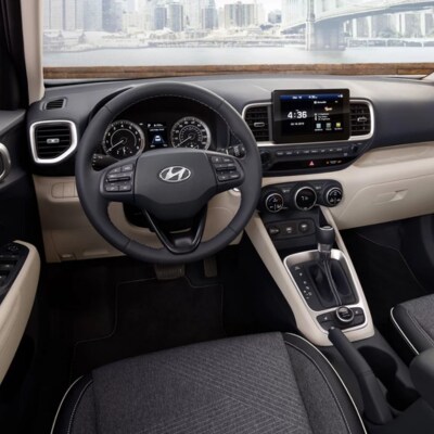 2023-Hyundai-Venue-Model-Research-Interior.png