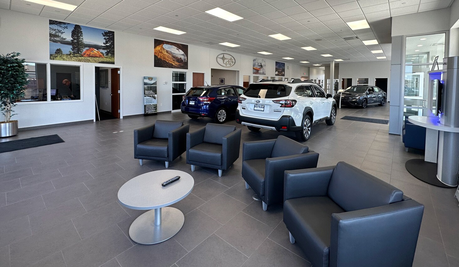 DuTeau Subaru New Showroom