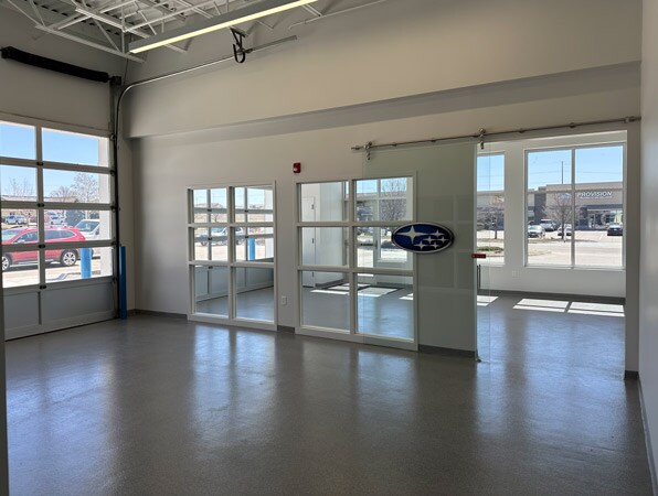 DuTeau Subaru New Car Delivery Bay