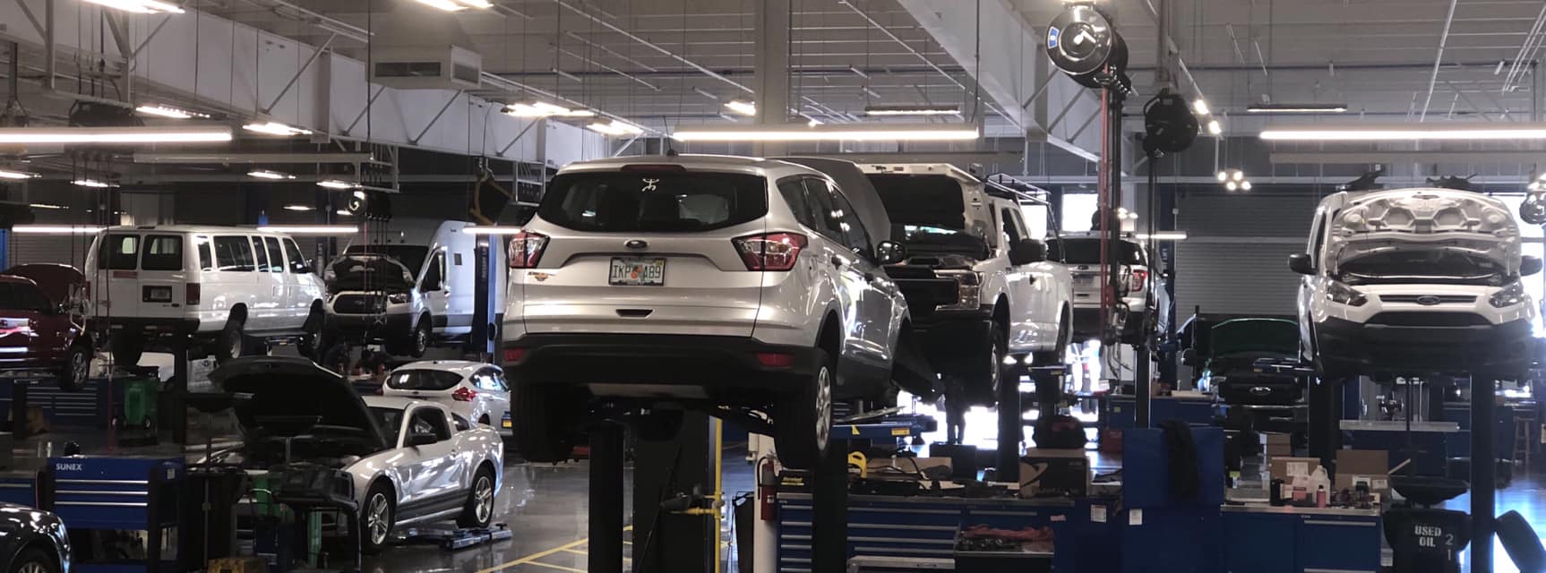 Duval Ford Service Department in Jacksonville - Oil Changes, Tires and Brakes