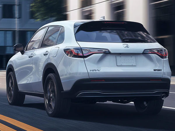 2023 Honda HR-V Rear Angle
