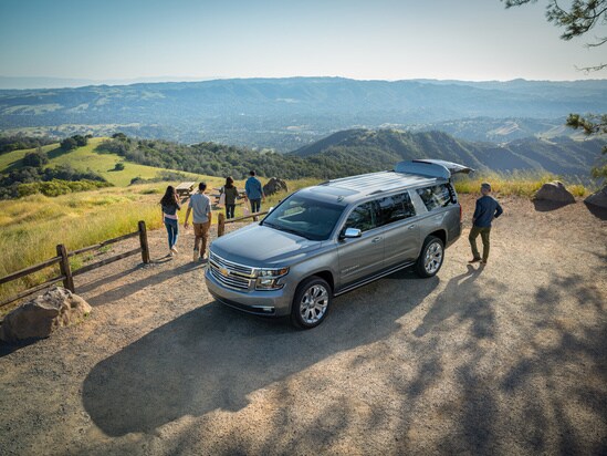2019-Chevrolet-Suburban-Premier-SUV-L01.jpg