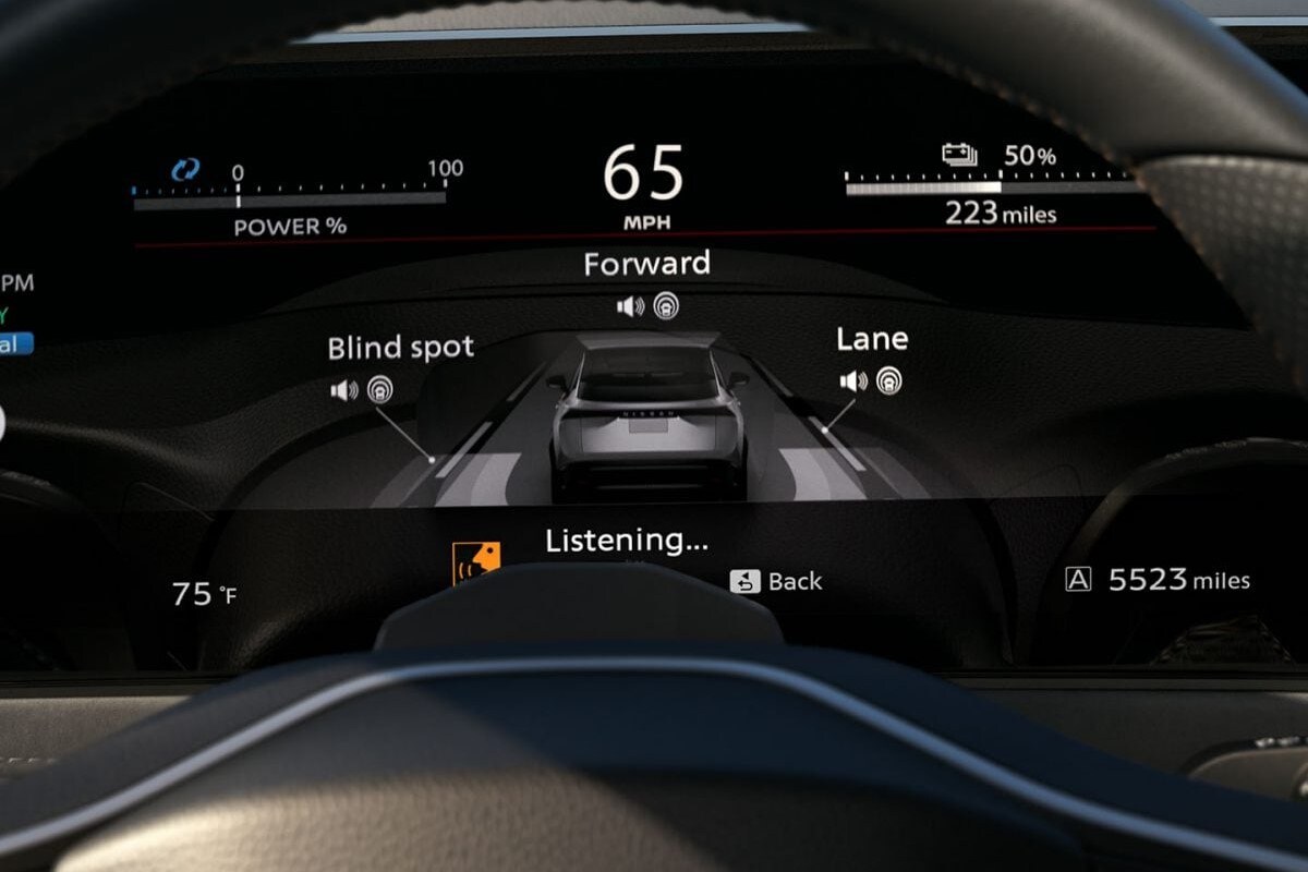 nissan_ariya_dashboard.jpg