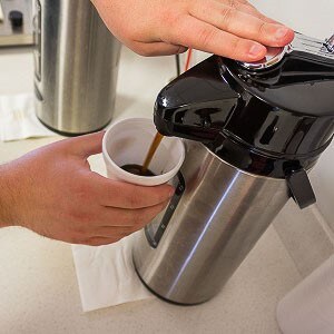 nissan-premium-amenities-free-coffee-bar-car-dealership-evansville-indiana.jpg