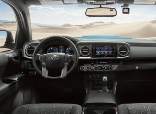 2017 Toyota Tacoma interior 2017 Toyota Tacoma interior