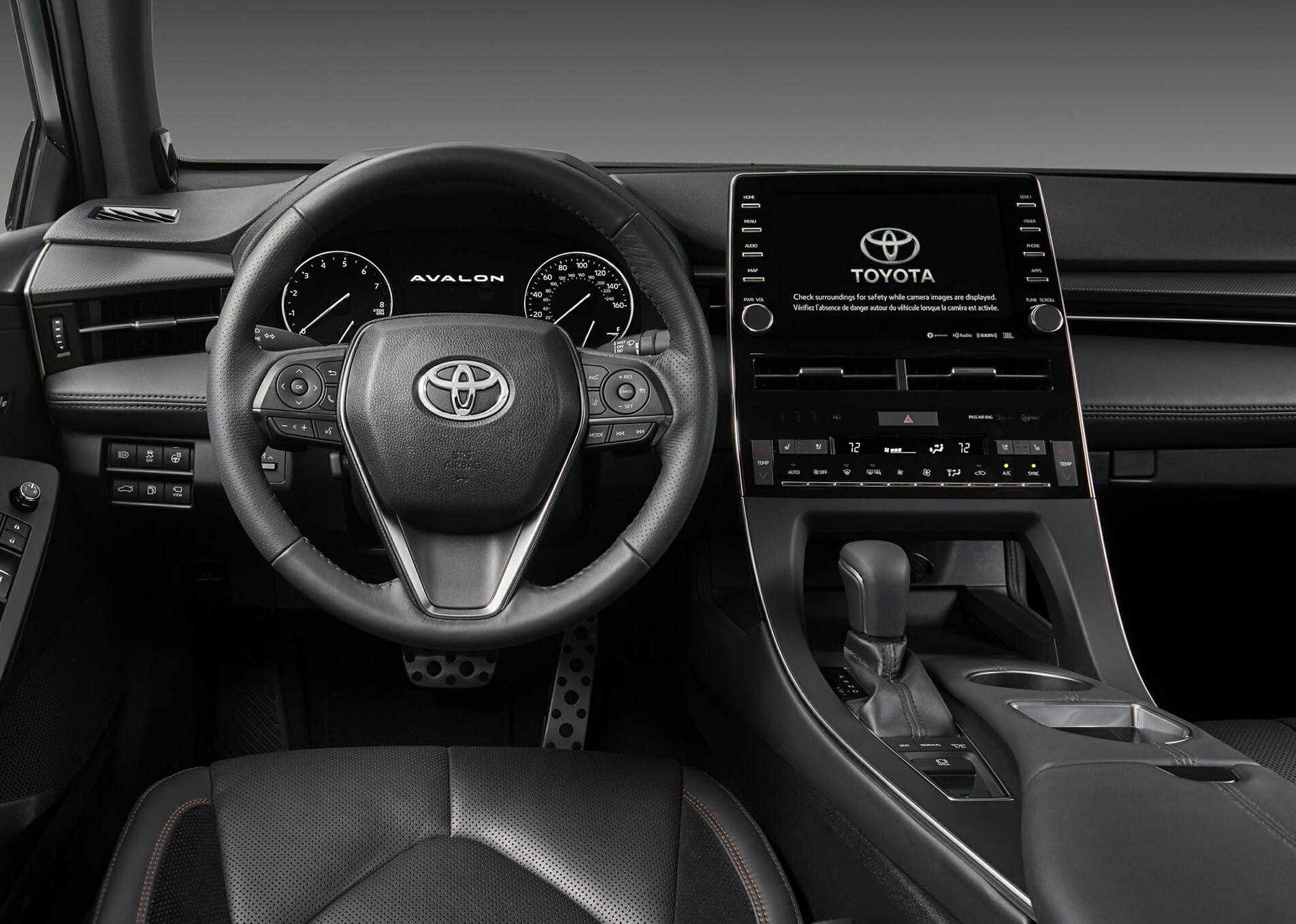 2019 Toyota Avalon Interior Black.jpeg