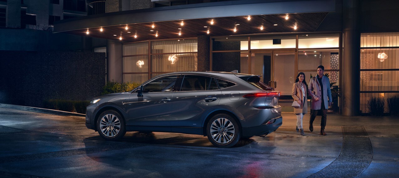 2021 Toyota Venza.jpg