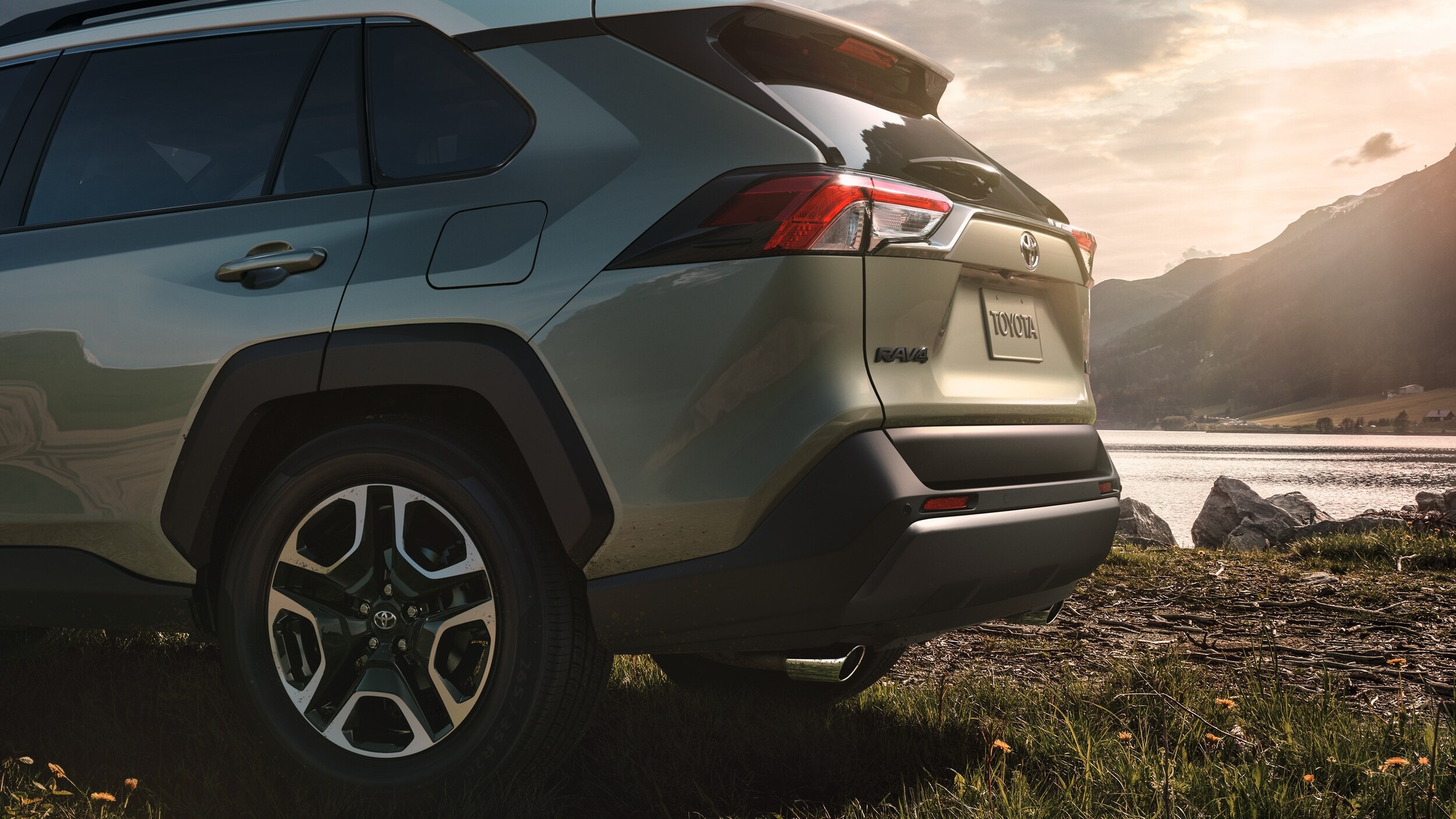 Backside-of-2019-RAV4-Parked.jpg