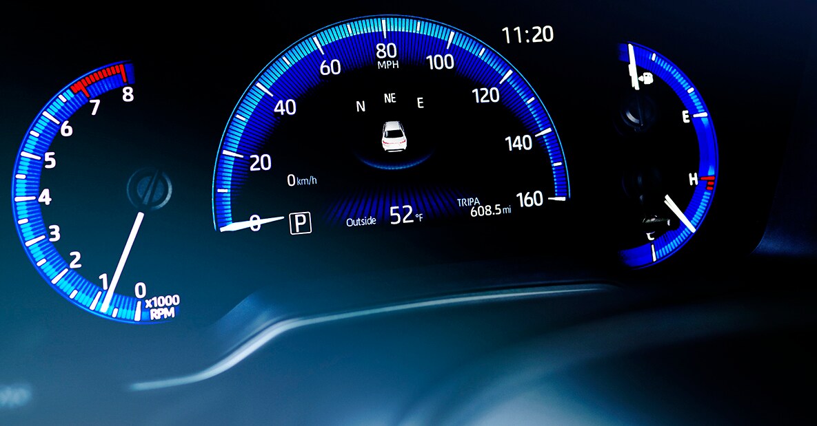 Technology in the 2019 Toyota Corolla Hatchback | Johnston's Toyota
