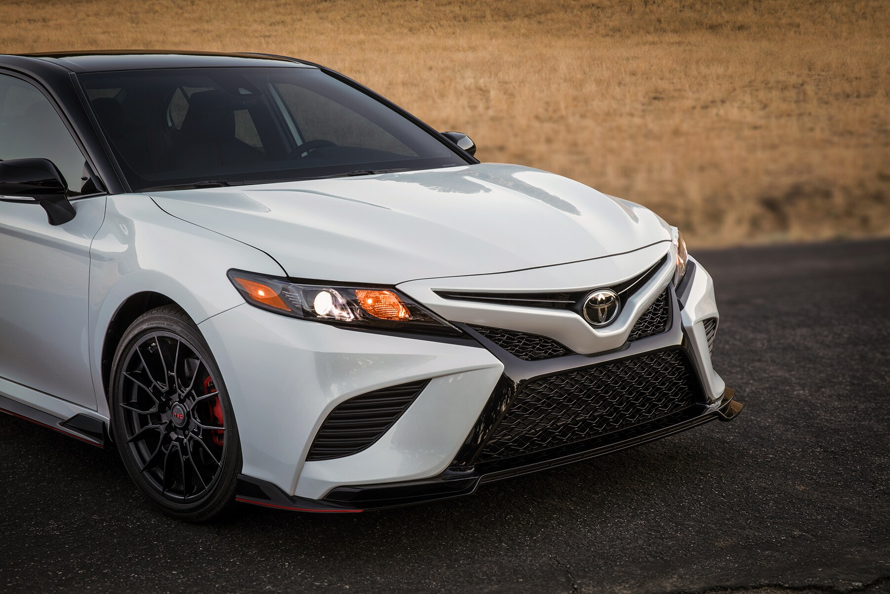 Model Features of the 2020 Toyota Camry at Johnstons Toyota of New Hampton | close up of the 2020 camry