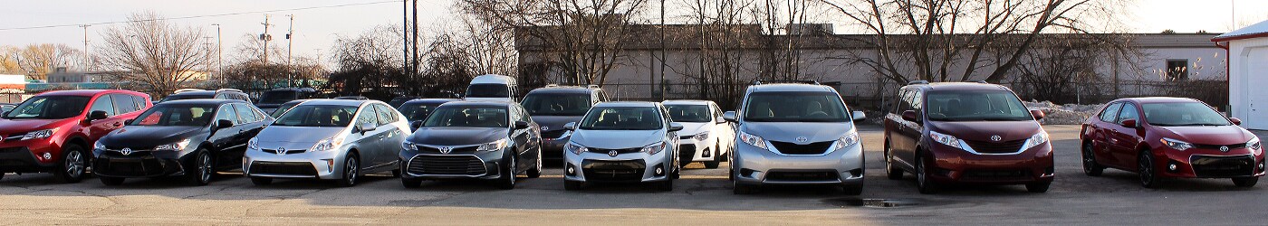 rental_rowOfCars.jpg