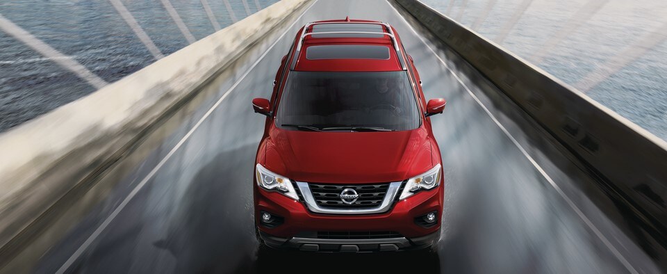 2020-Nissan-Pathfinder-Platinum-4WD-SUV-L01.jpeg