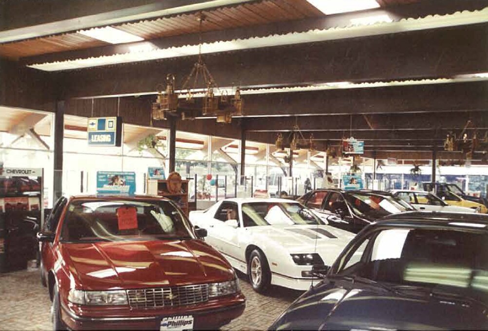 80s-showroom.jpg