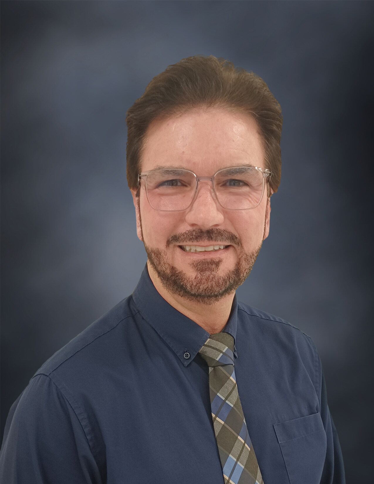 phil-derkacy-portrait.jpg