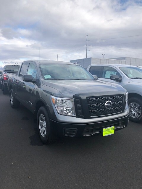 KN141 2019 Nissan Titan S.jpg