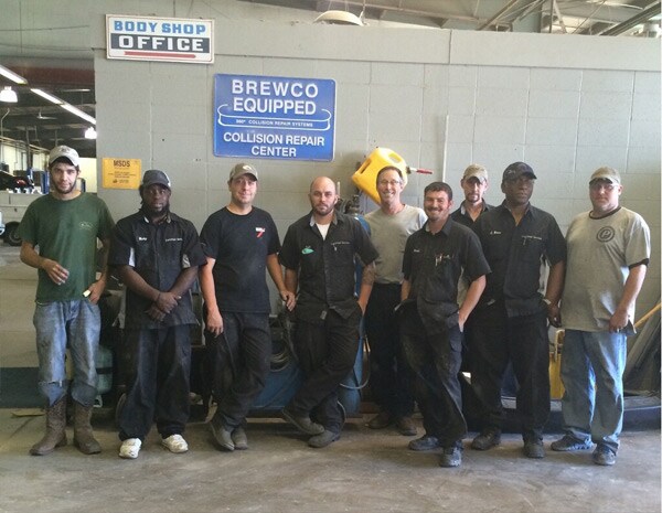 collision-center-staff copy.jpg