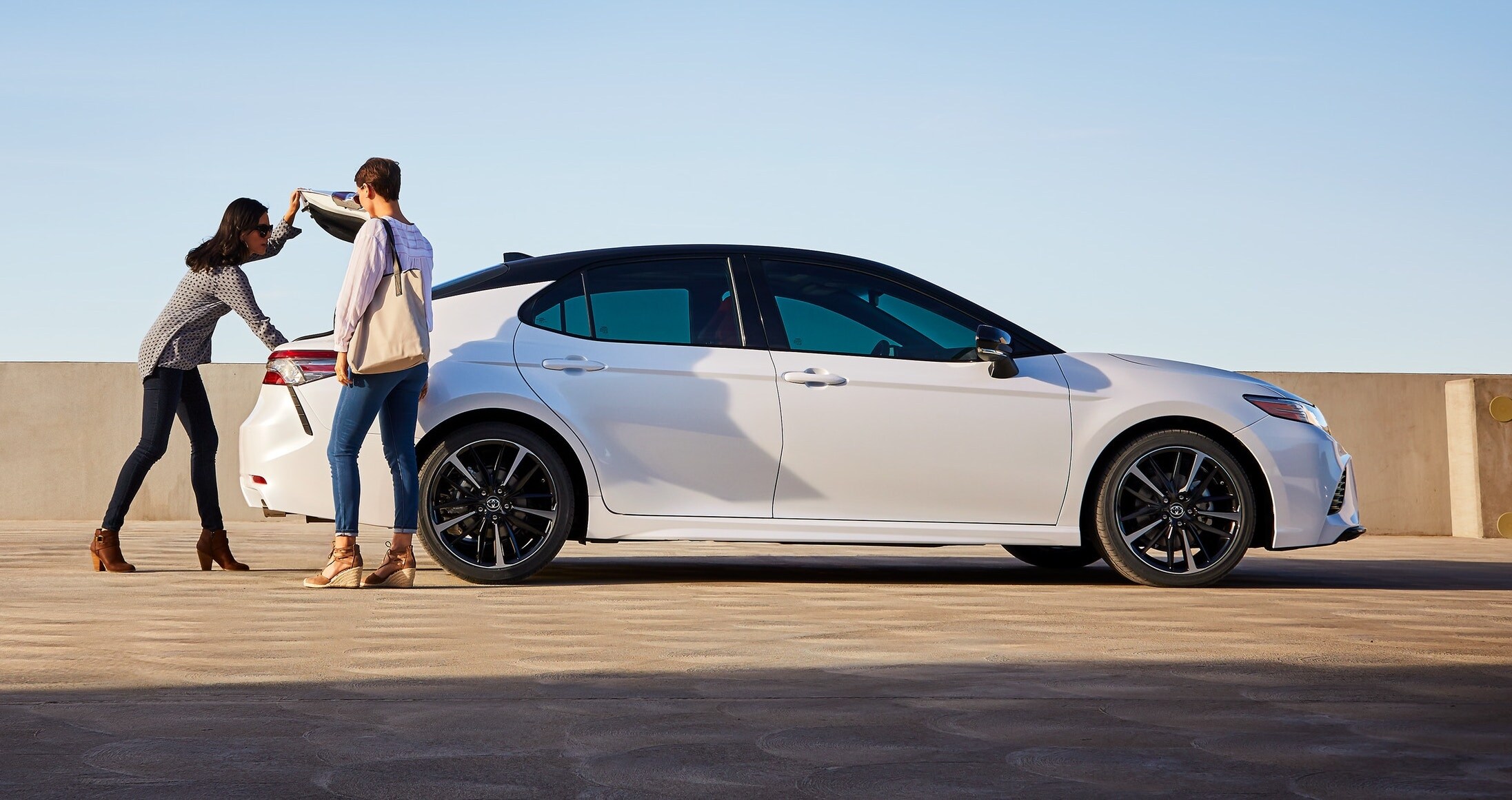 2019 Toyota Camry in Battle Creek MI.jpeg