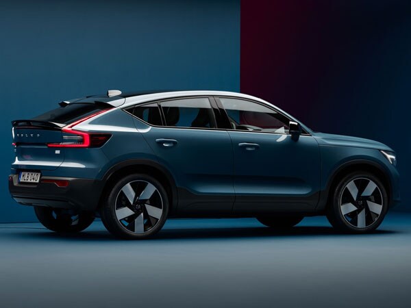 2023 Volvo C40 Recharge Rear Quarter Angle