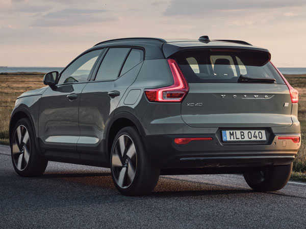 2023 Volvo XC40 Recharge Rear End & Tailgate