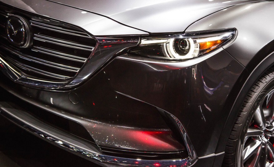 2016-Mazda-CX-9-floor-103-876x535.jpg