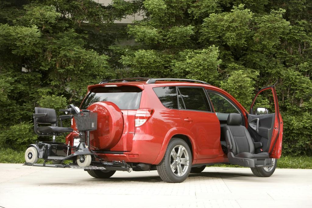 Toyota RAV4 with Mobility Access Toyota RAV4 with Mobility Access
