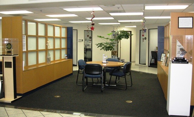 showroom 2.jpg