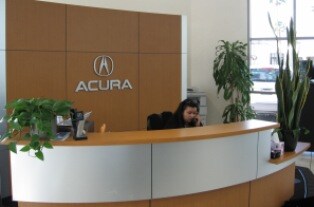 Receptionist