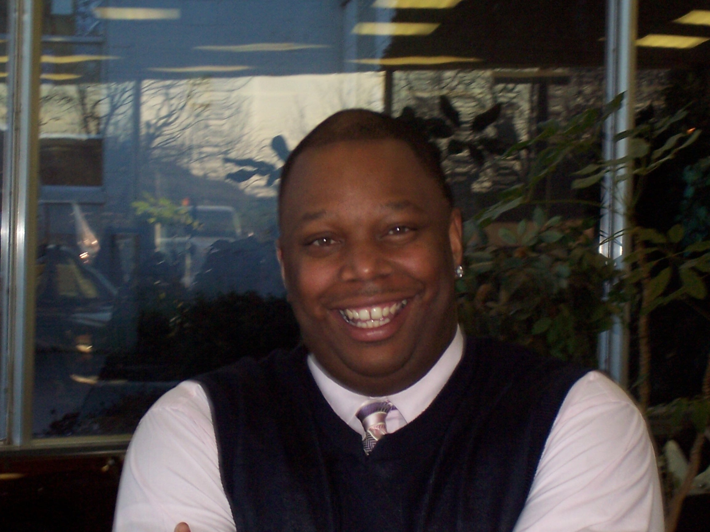 SALES CONSULTANT