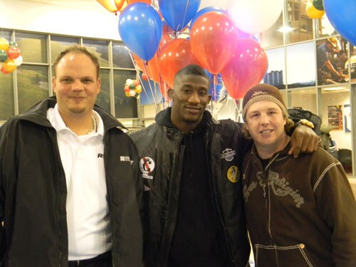 Antrel Rolle at Eastchester Chrysler Jeep Dodge
