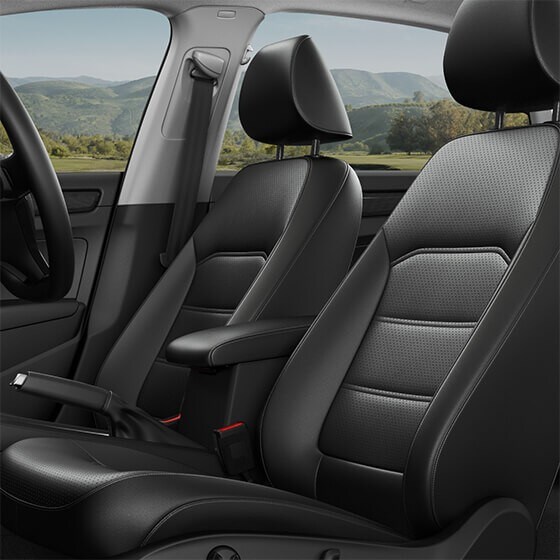 2020 passat interior seats.jpeg