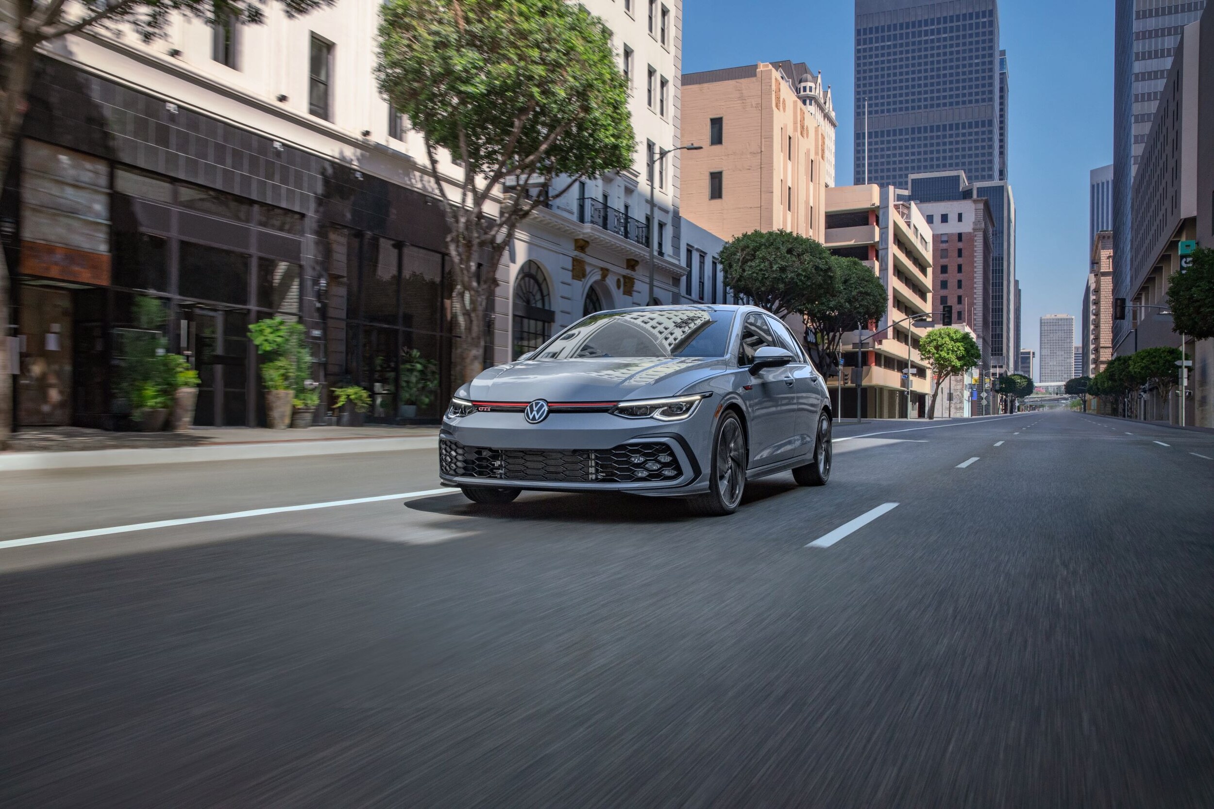 MY22-Golf-GTI-Autobahn-Moonstone-Gray---Product---Exterior---Running-Footage.jpg