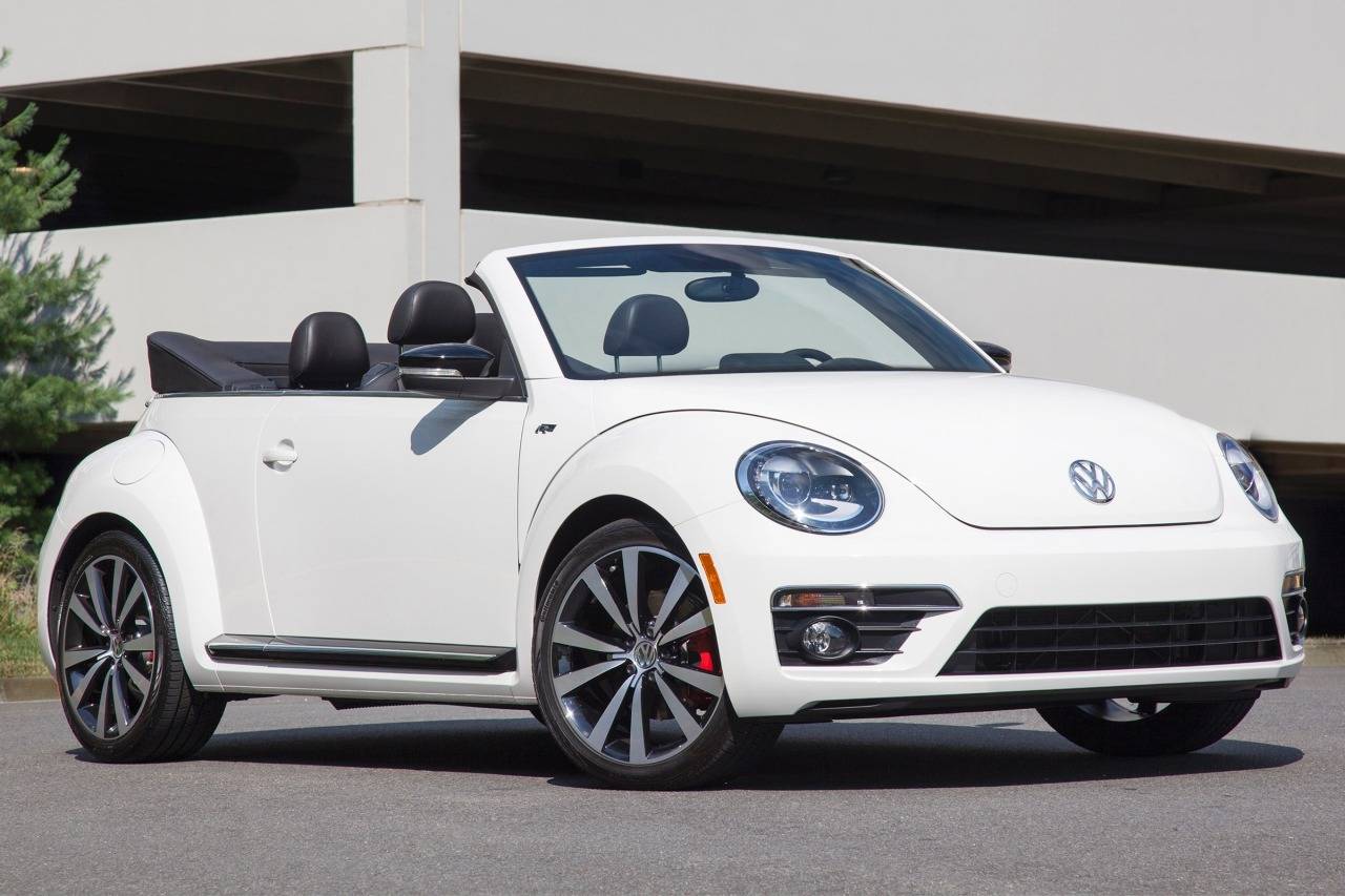 2017 beetle white.jpg