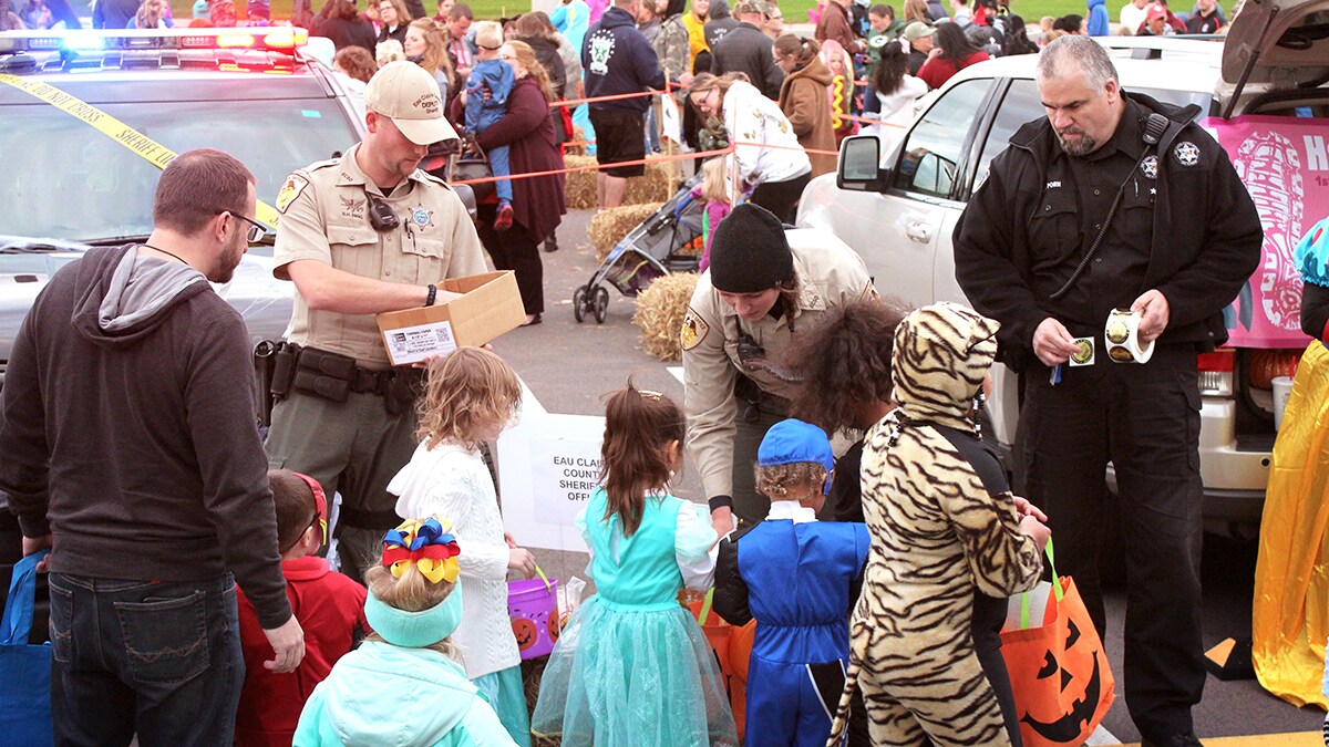Trunk n' Treat Eau Claire County Sheriffs Dept W.jpg