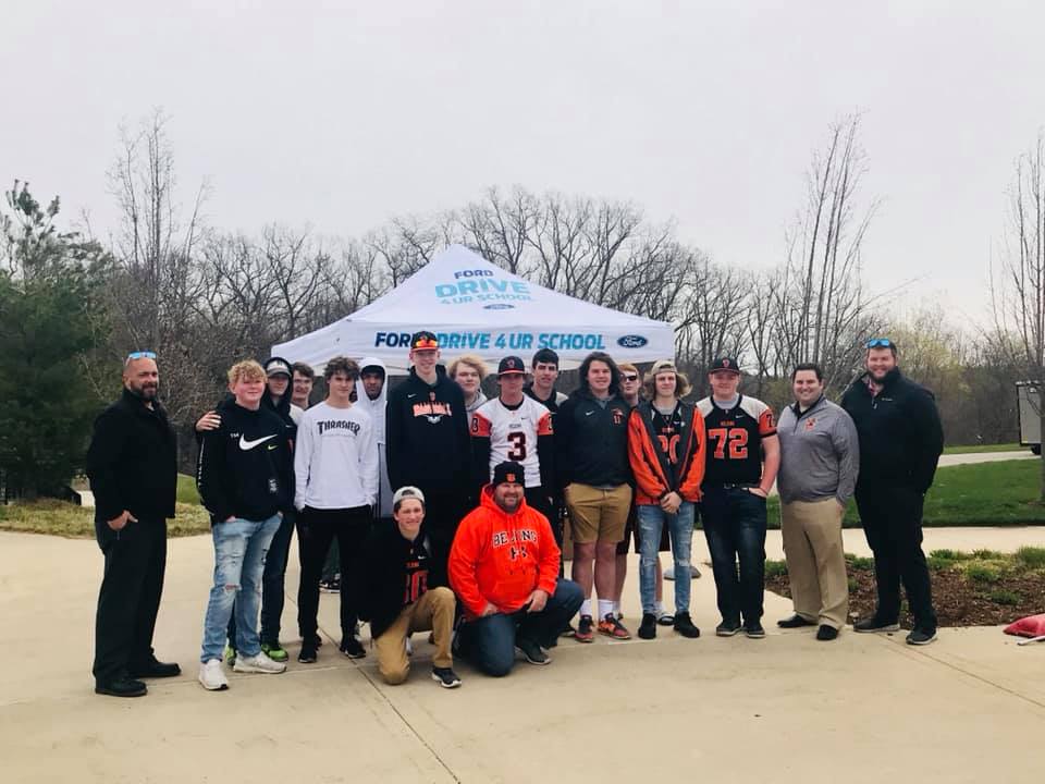 2019 drive 4ur school 3.jpg
