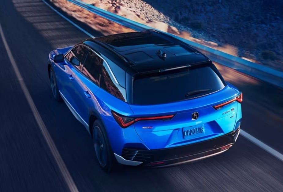 Acura ZDX Driving Acura ZDX electric suv performance