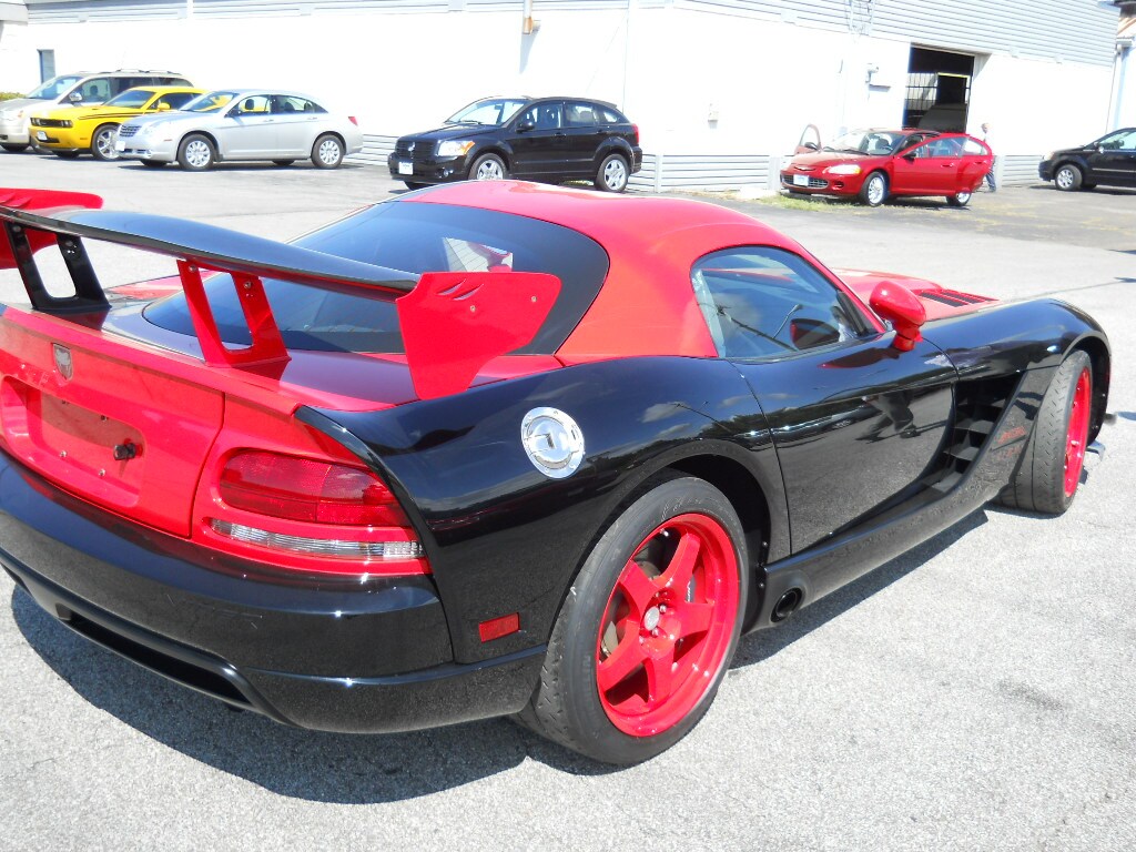 10 dodge viper 011.jpg