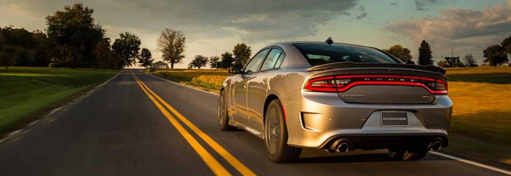 2018 dodge charger performance.jpg