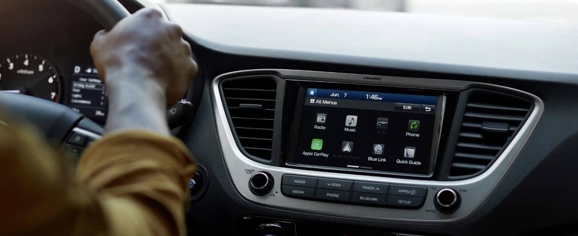 infotainment in hyundai accent