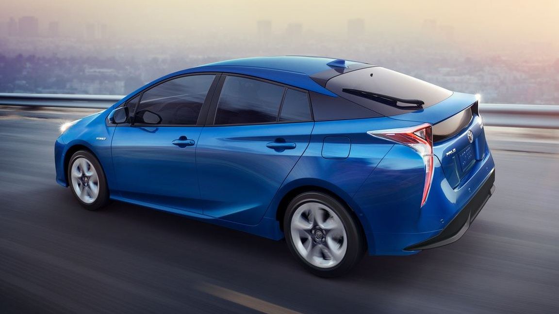 2017 Toyota Prius in blue