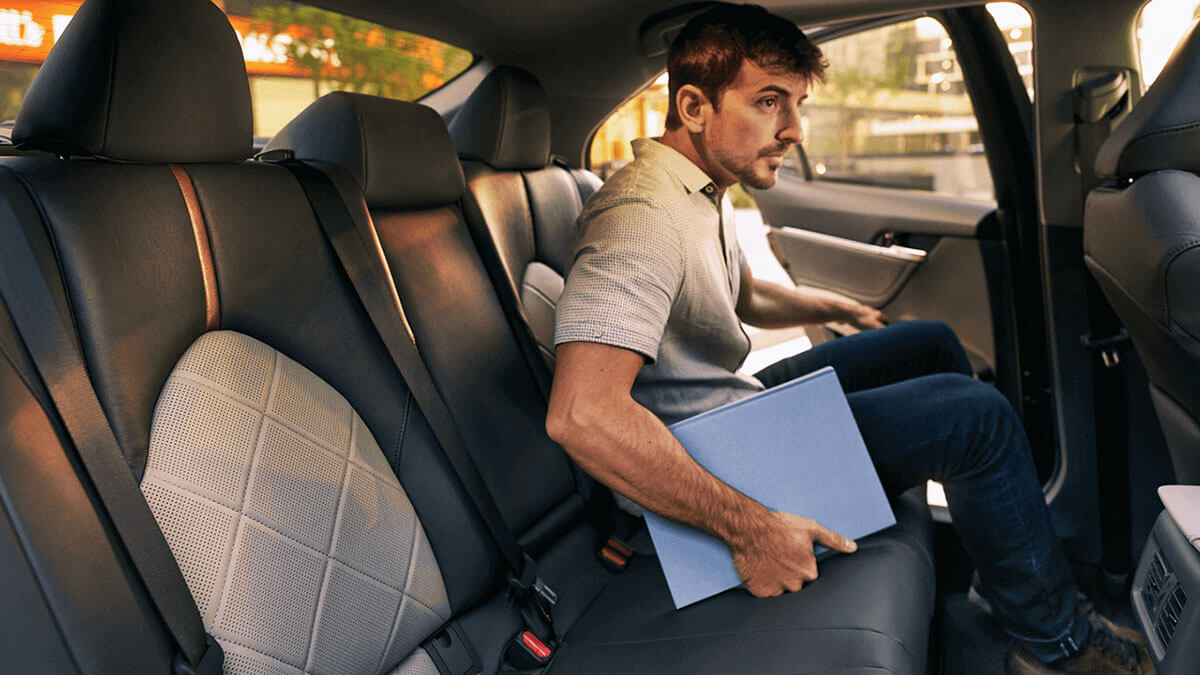 2018-Toyota-Camry-Rear-Seating.jpg