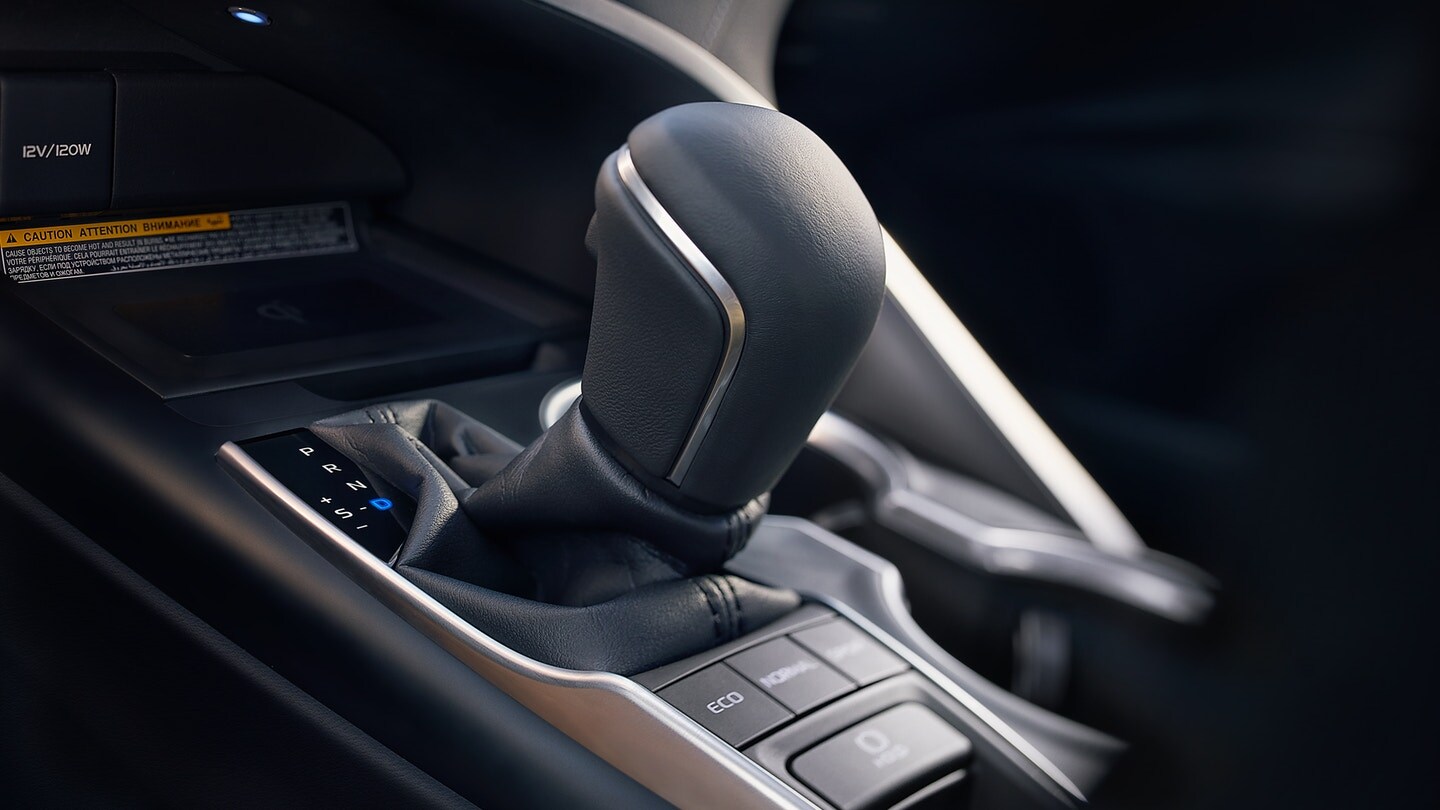 2018 Toyota Camry Shift.jpg