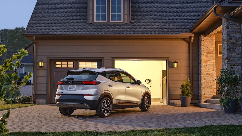 2022 Chevy Bolt EV vs EUV 2022 Chevy Bolt EV vs EUV